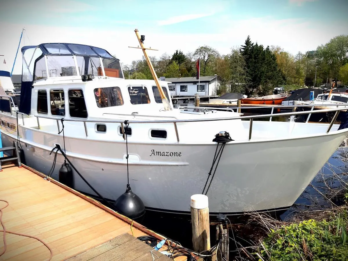 Motor Yacht Amazone Hotel Amsterdam