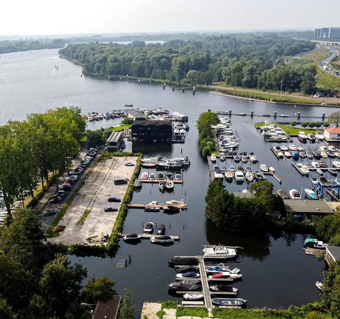 Botel Motor Yacht Amazone Hotel Amsterdam